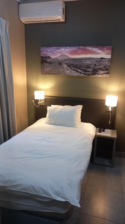 Upington Inn エクステリア 写真